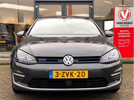 Volkswagen Golf - 1.4 TSI GTE, Leder, navi, pano dak, 18' LM wielen, dealeronderhouden - 1