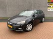 Opel Astra Sports Tourer - 1.4 Business + | 6 MND GARANTIE | APK BIJ AFLEVERING | TREKHAAK | TOPSTAA - 1 - Thumbnail