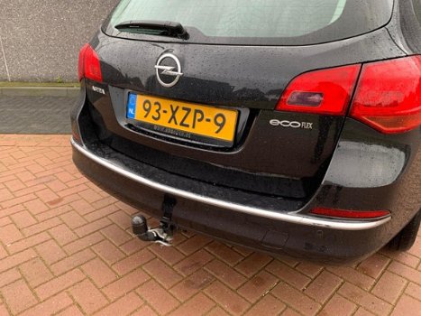 Opel Astra Sports Tourer - 1.4 Business + | 6 MND GARANTIE | APK BIJ AFLEVERING | TREKHAAK | TOPSTAA - 1