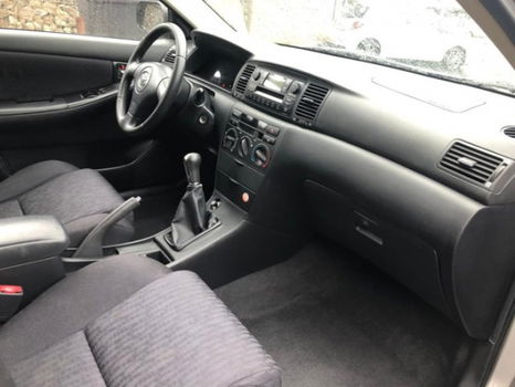 Toyota Corolla - 1.6 VVT-i Linea Terra Comfort Airco/ 5-drs, Incl. nieuwe APK - 1