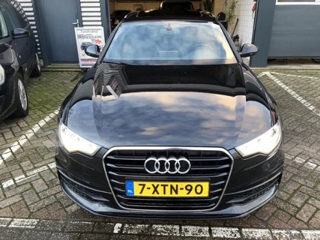 Audi A6 Avant - 2.0 TDI Sport Edition Panoramadak navigatie half leer xenon trekhaak lm-velgen cruis - 1