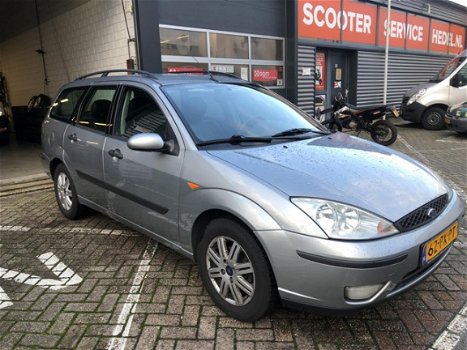 Ford Focus Wagon - 1.6-16V Futura Leer navigatie climate controle electrische ramen+spiegels cruise - 1