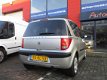 Peugeot 1007 - 1.6-16V Gentry Automaat + Clima 73161 km - 1 - Thumbnail