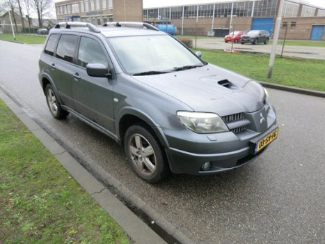 Mitsubishi Outlander Sport - 2.0 Turbo 4WD - 1