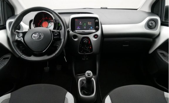 Toyota Aygo - 1.0 VVT-i x-play, Airconditiong - 1