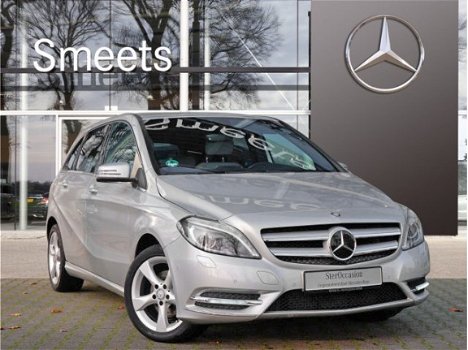 Mercedes-Benz B-klasse - 180 | Automaat | Stoelverwarming | Cruise-control | Navigatie | Trekhaak | - 1