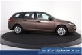 Peugeot 308 SW - 1.6 BlueHDI Access *Pdc*Led*1ste Eigenaar - 1 - Thumbnail