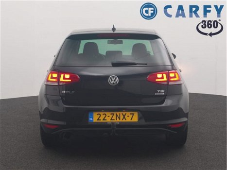 Volkswagen Golf - 1.2 TSI 105pk Highline trekhaak, navigatie, stoelverwarming, dealer onderhouden - 1