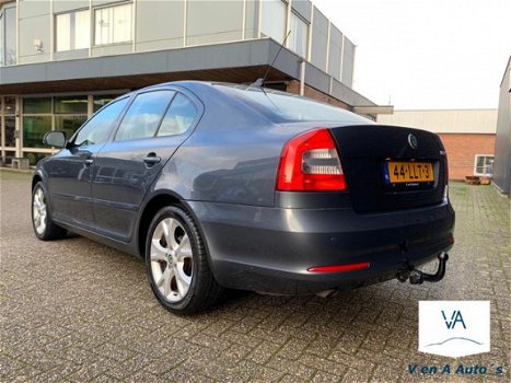 Skoda Octavia - 1.2 TSI Elegance Businessline Navi Xenon - 1