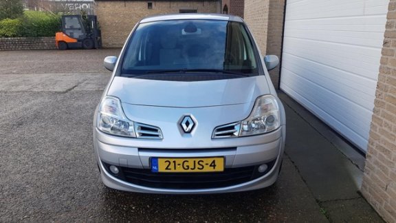 Renault Grand Modus - 1.2 TCE Dynamique trekhaak, airco, cruise controle, - 1