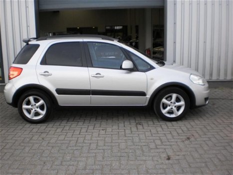 Suzuki SX4 - 1.6 Shogun - 1