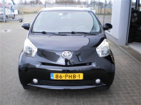 Toyota iQ - 1.0 VVTi Aspiration - 1