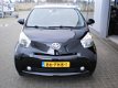 Toyota iQ - 1.0 VVTi Aspiration - 1 - Thumbnail