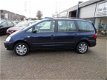 Ford Galaxy - 2.3-16V Trend Airco, 6 Persoons, 140 PK, Trekhaak - 1 - Thumbnail