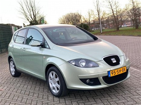 Seat Altea - 1.6 Stylance l CLIMATE l CRUISE l APK 01-2021 - 1