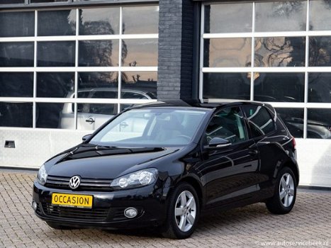 Volkswagen Golf - 1.2TSI Team - 1