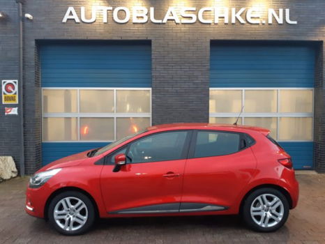 Renault Clio - 0.9 TCe Zen Navi/Cruise Controle 5 drs - 1