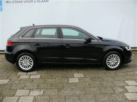 Audi A3 Sportback - 1.4 TFSI 141 pk CoD Ambiente Pro Line plus Half bruin lederen bekleding, Bi-xeno - 1