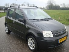 Fiat Panda - 1.2 Emotion SCHUURVONDST 72000KM NAP 1e Eigenaar Clima