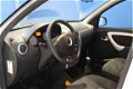 Dacia Sandero - 1.2 Lauréate | 4 nieuwe All-Season banden | Trekhaak | Airco | Elektr. Ramen | - 1 - Thumbnail