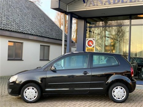 Volkswagen Polo - 1.2-12V Optive 1e Eig. Airco NL-Auto NAP Elek.Pakket - 1