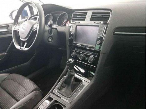 Volkswagen Golf Variant - 2.0 TDI Connected Series Nav, panoschuifdak, parksensor, lichtmetalenvelge - 1