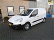 Peugeot Partner - 120 1.6 HDI L1 XR Profit + Nederlande auto 131.000 NAP/ airconditioning / nette au - 1 - Thumbnail