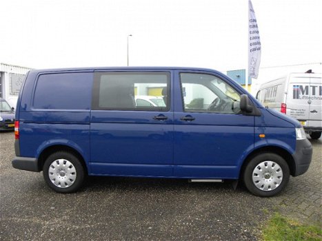 Volkswagen Transporter - 2.5 TDI Automaat ex-invalide, marge auto - 1