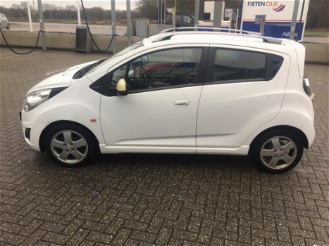 Chevrolet Spark - 1.2 16V LT - 1