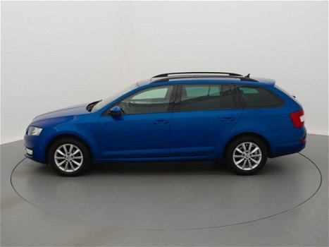 Skoda Octavia - 1.6 TDI COMDI AUT. PANO|NAVI|TREKHAAK|PDC|ECC - 1