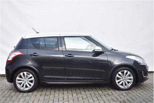 Suzuki Swift - 1.2 EXCLUSIVE EASSS TWO-TONE - AIRCO - CRUISE CONTROL - 1