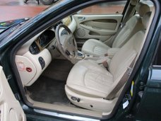 Jaguar X-type - 2.5 V6 Executive /clima/leer/trekhaak