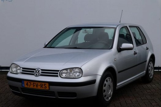 Volkswagen Golf - 1.4-16V 75pk, 5 deurs, Cpv, Stuurbekrachtiging, Cruise, Boardcomputer - 1