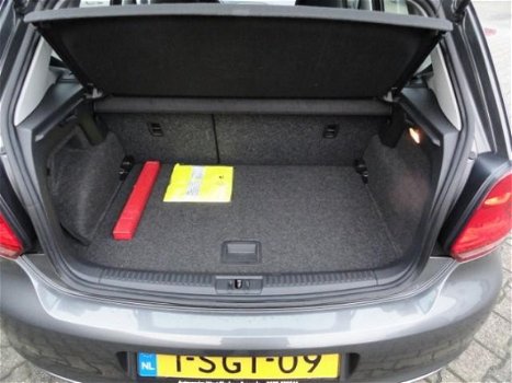 Volkswagen Polo - 1.2 TSI BlueMotion Comfortline nederlandse auto met NAP, airco, cruise control , 5 - 1