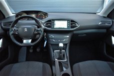 Peugeot 308 SW - 1.2 PureTech Style 131pk | Panorama | Navi