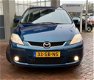 Mazda 5 - 5 2.0 Executive 7-Persoons / Airco / Parkeersensor/Trekhaak/16inch/Pdc Dealer onderhouden - 1 - Thumbnail