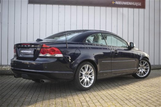 Volvo C70 Convertible - 2.4i 170 Pk Aut. Tourer met stoelverwarming Navigatie - Heico uitlaat - trek - 1