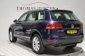 Volkswagen Touareg - 3.0 TDI Highline 2012/ NAP/ Automaat/ Xenon Led/ Leder/ PDC/ Navi/ Camera/ Trek - 1 - Thumbnail