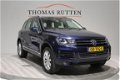 Volkswagen Touareg - 3.0 TDI Highline 2012/ NAP/ Automaat/ Xenon Led/ Leder/ PDC/ Navi/ Camera/ Trek - 1 - Thumbnail