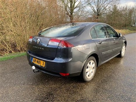 Renault Laguna - 2.0 16V Dynamique - 1