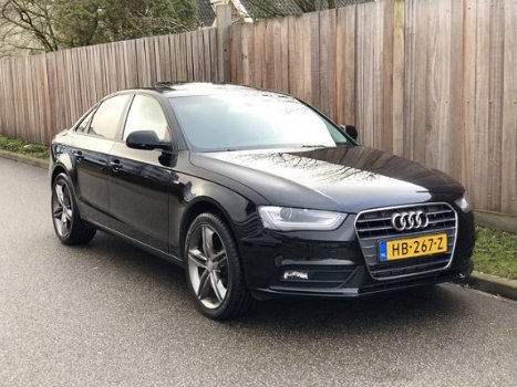 Audi A4 - 2.0 TFSI quattro Pro Line Automaat Schuifdak 19