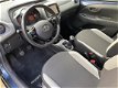 Toyota Aygo - 1.0 VVT-i x-play Airco/Camera/Elekt Ramen/Bluetooth/5-Deurs/USB/AUX/LED/Apk 01-2022 - 1 - Thumbnail