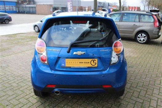 Chevrolet Spark - 1.2 82PK LT Navi, Clima, Stoelverw, Pdc, Usb - 1