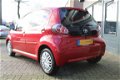 Toyota Aygo - 1.0 86PK Metallic, 5drs, Airco, Elektr.verg - 1 - Thumbnail