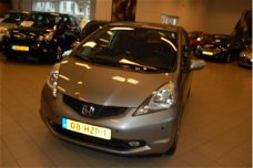 Honda Jazz - 1.4 Elegance STOELVERWARMING -PARKING SENSOREN VOOR/ACHTER/AIRCO