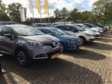 Renault Captur - TCe 90 Limited / NAVI / PARKEERSENSOREN / 1e EIGENAAR