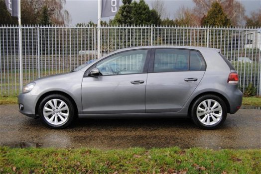 Volkswagen Golf - 1.2 TSI Trendline - 1