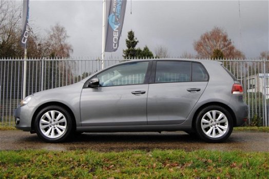 Volkswagen Golf - 1.2 TSI Trendline - 1