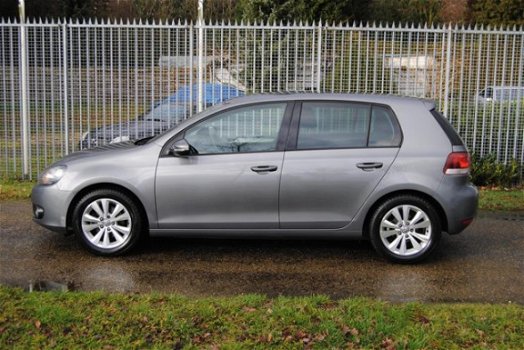 Volkswagen Golf - 1.2 TSI Trendline - 1