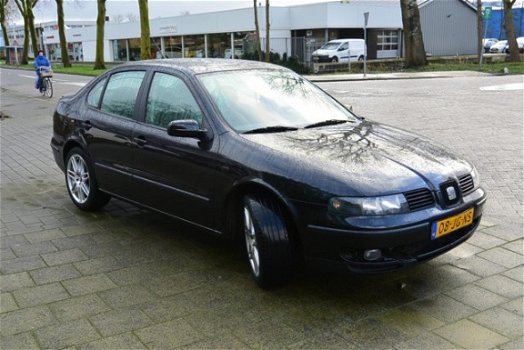 Seat Toledo - 1.6-16V Sport MET NIEUW DIST RIEM, AIRCO & APK - 1